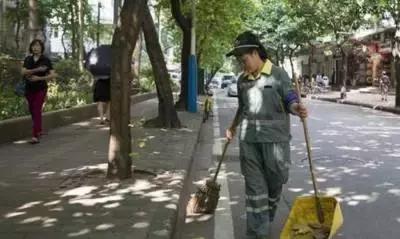 雅思最新報名費背后的故事，一場與友共赴的冒險之旅啟程在即